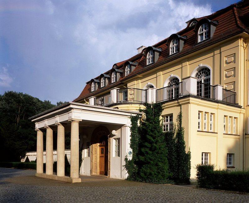 Hotel Schloss Hasenwinkel Exterior foto